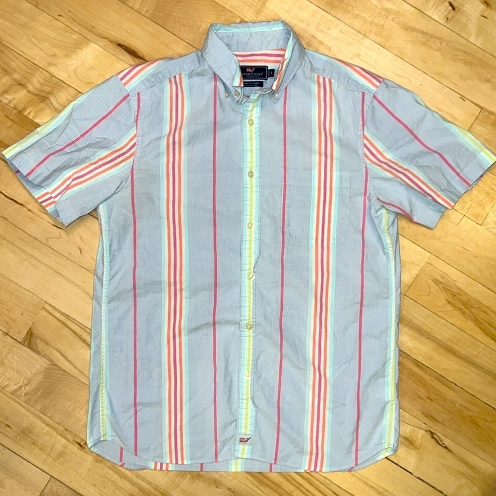 Men’s Vineyard Vines Short Sleeve Button Down - Picture 2 of 3